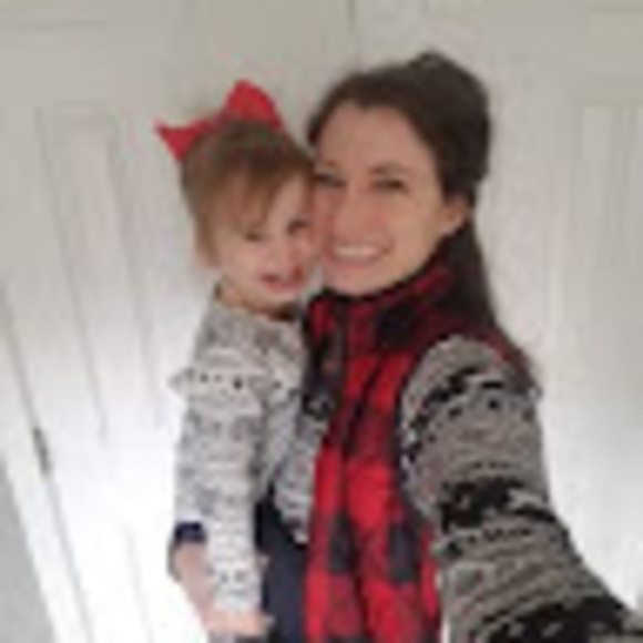 Meet your Posher, Tonya - Picture 1 of 1